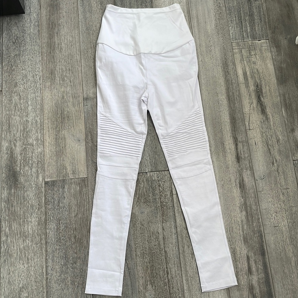 Prego Leggings in white size medium